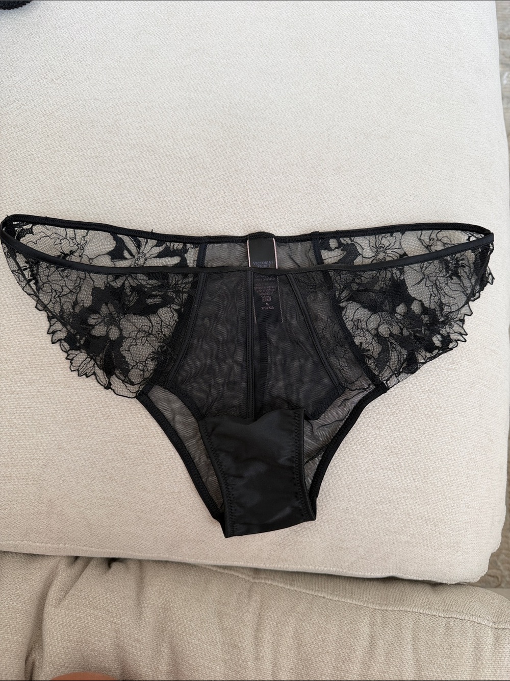 Victoria’s secret black panty